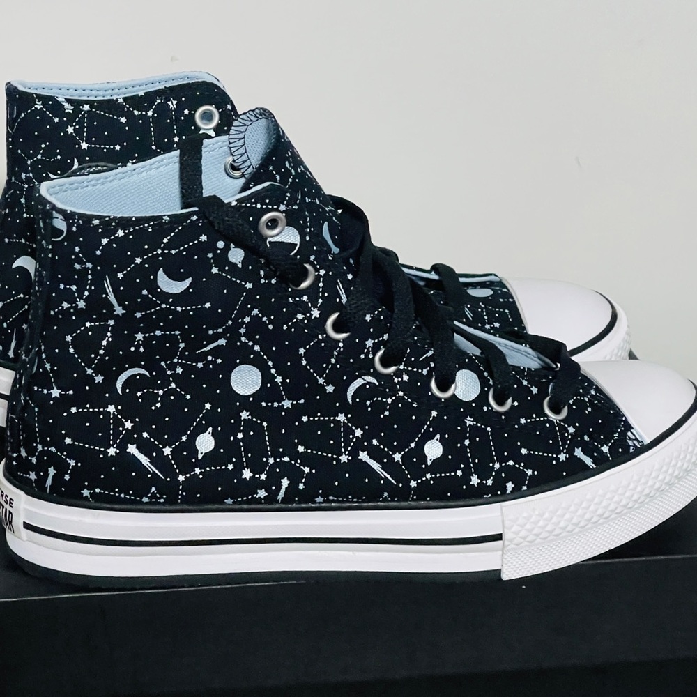 BRAND NEW Galaxy, Moon, & Stars platform High top Converse